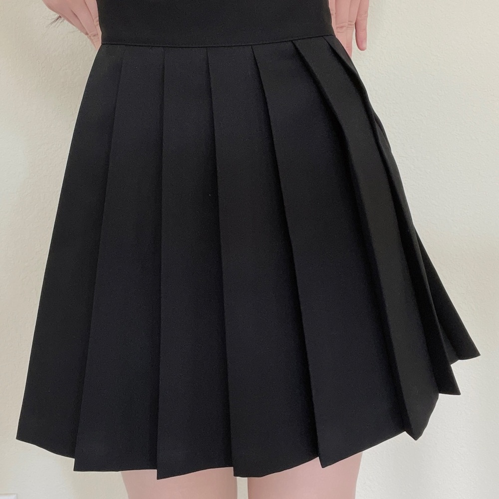 Korean Black Aesthetic Schoolgirl Pleated Skirt
